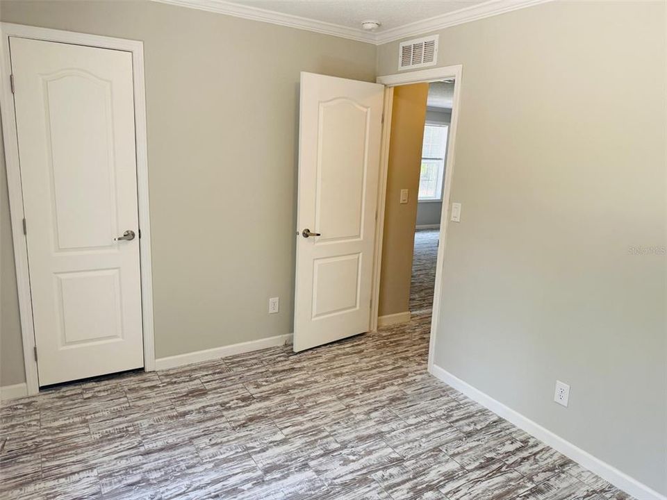 For Sale: $179,900 (3 beds, 2 baths, 1232 Square Feet)