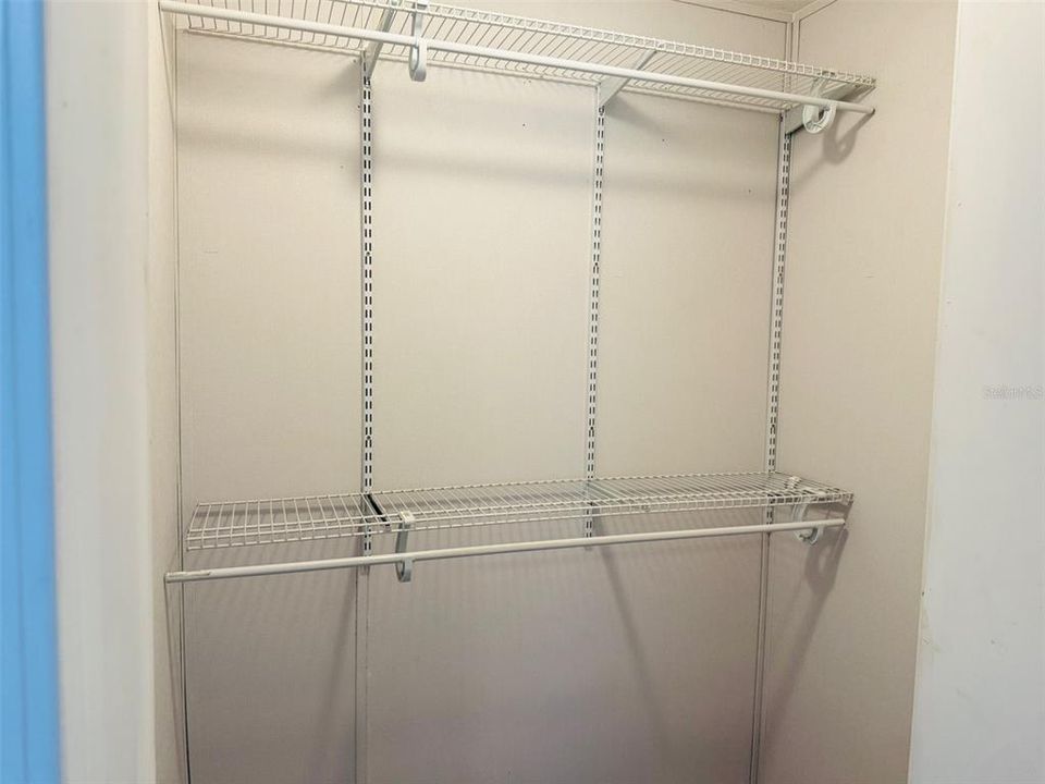 For Sale: $179,900 (3 beds, 2 baths, 1232 Square Feet)