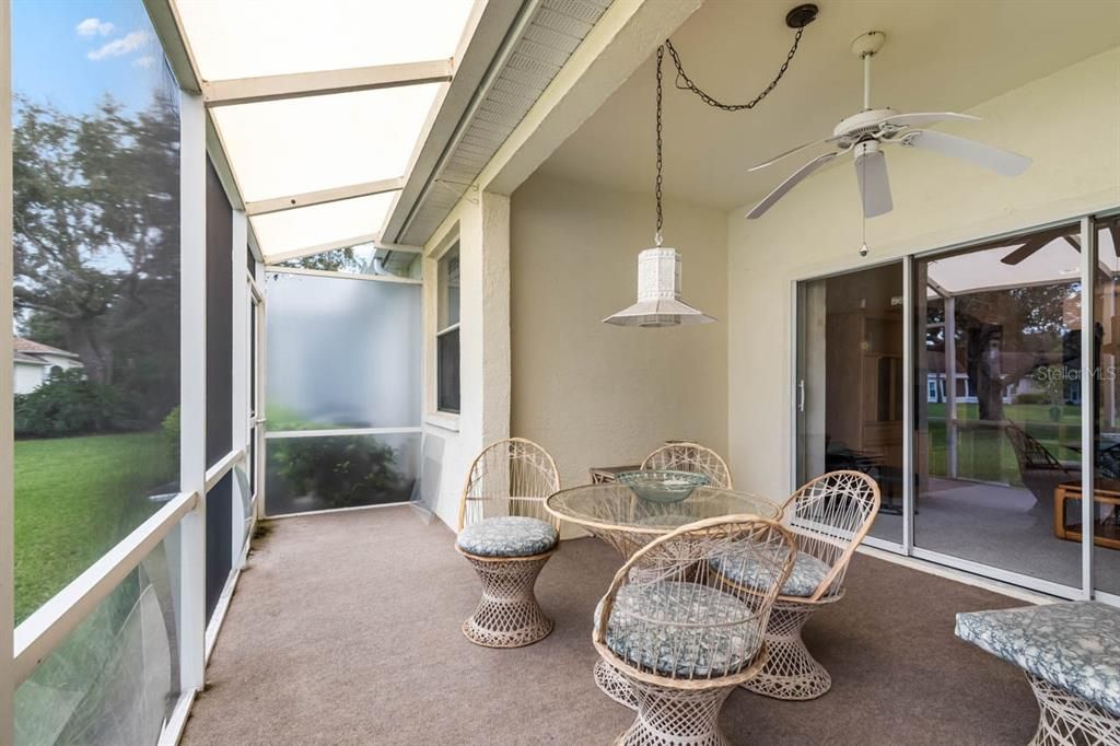 En Venta: $153,000 (2 camas, 2 baños, 963 Pies cuadrados)