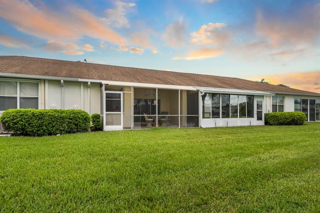 En Venta: $153,000 (2 camas, 2 baños, 963 Pies cuadrados)