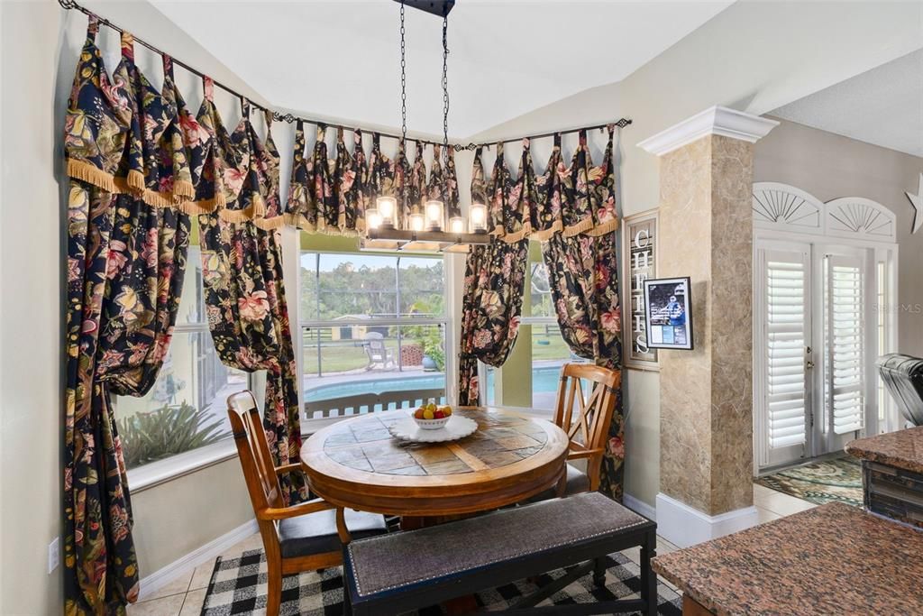 待售: $735,000 (3 贝兹, 2 浴室, 2177 平方英尺)