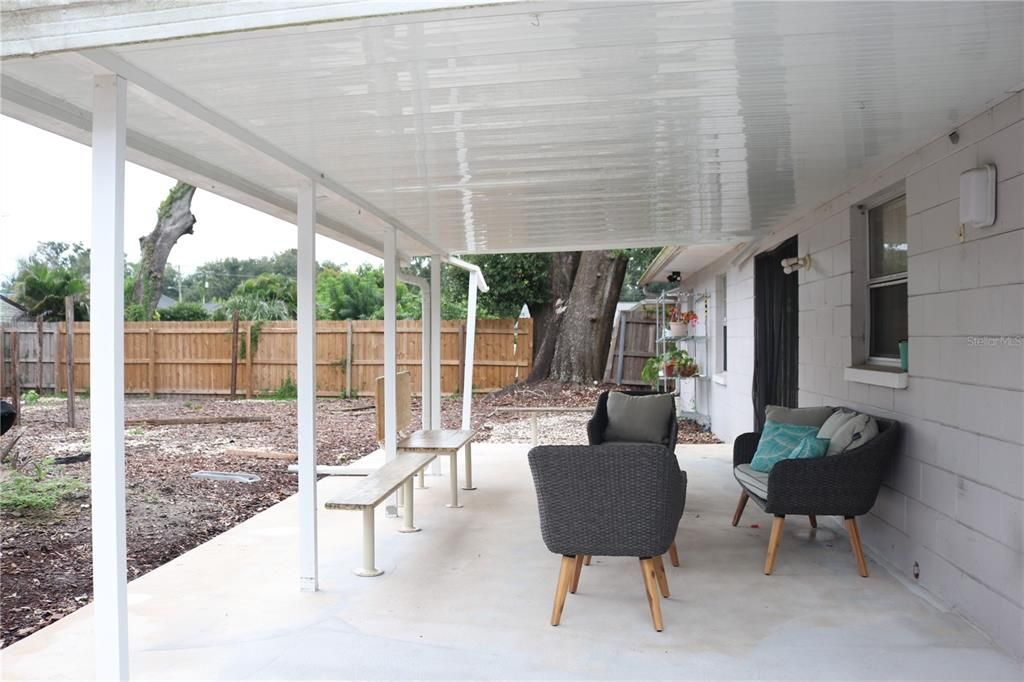 出租: $2,175 (4 贝兹, 2 浴室, 1425 平方英尺)