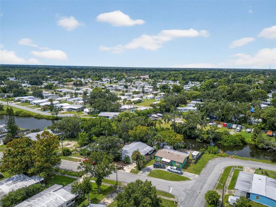 For Sale: $155,000 (3 beds, 2 baths, 1296 Square Feet)