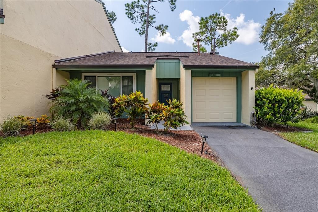 В аренду: $2,000 (2 спален, 1 ванн, 1053 Квадратных фут)