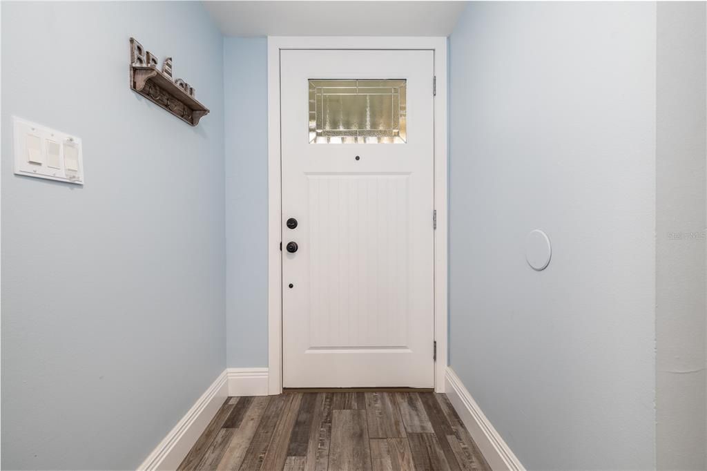 В аренду: $2,000 (2 спален, 1 ванн, 1053 Квадратных фут)