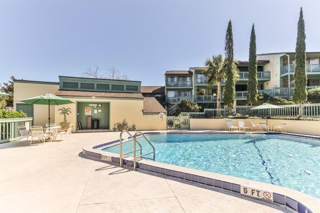 В аренду: $2,000 (2 спален, 1 ванн, 1053 Квадратных фут)