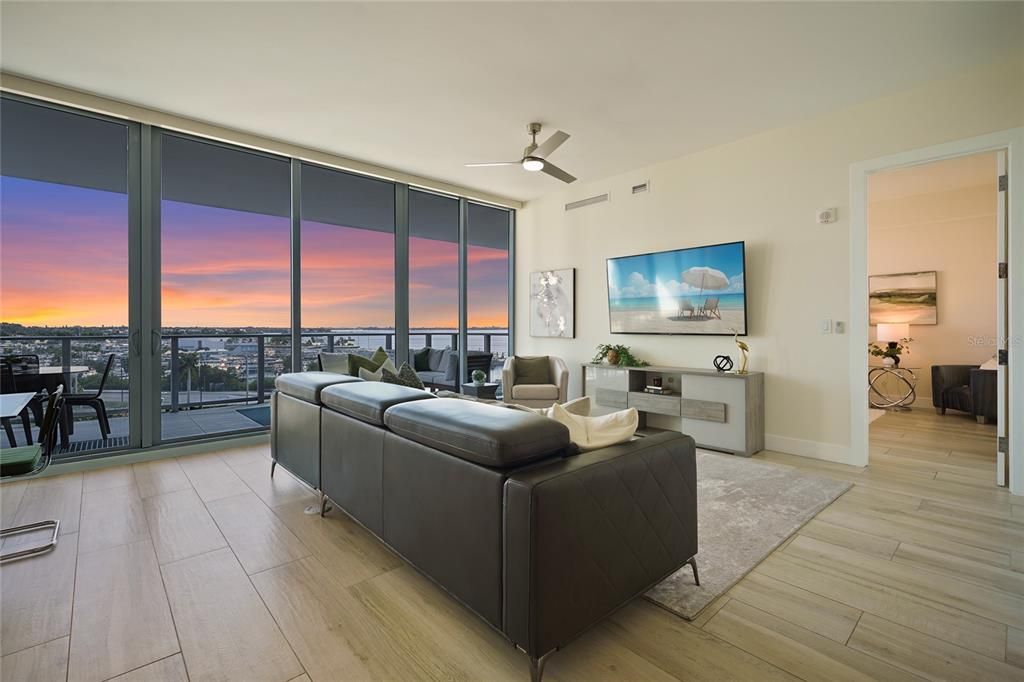 Active With Contract: $1,500,000 (2 beds, 2 baths, 1591 Square Feet)