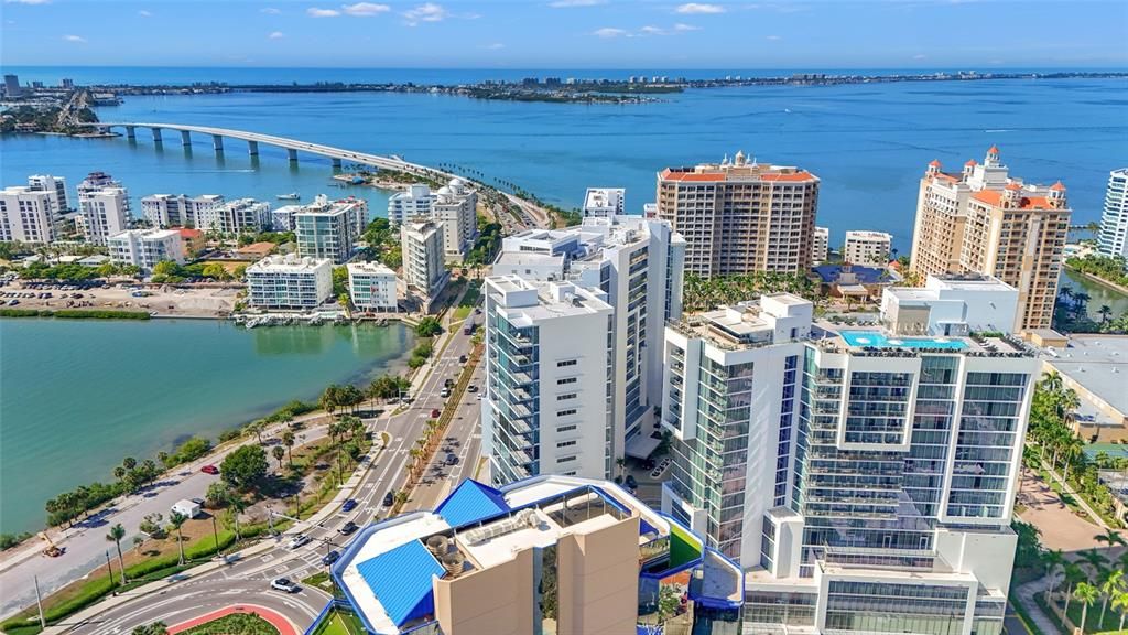 Active With Contract: $1,500,000 (2 beds, 2 baths, 1591 Square Feet)