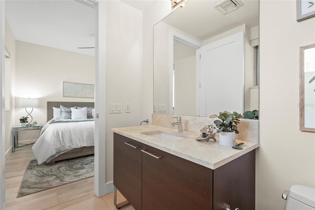 Active With Contract: $1,500,000 (2 beds, 2 baths, 1591 Square Feet)