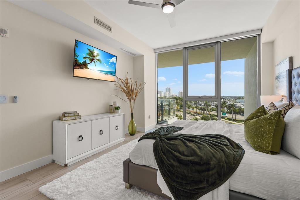 Active With Contract: $1,500,000 (2 beds, 2 baths, 1591 Square Feet)