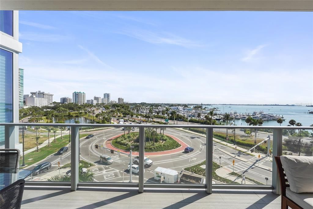 Active With Contract: $1,500,000 (2 beds, 2 baths, 1591 Square Feet)