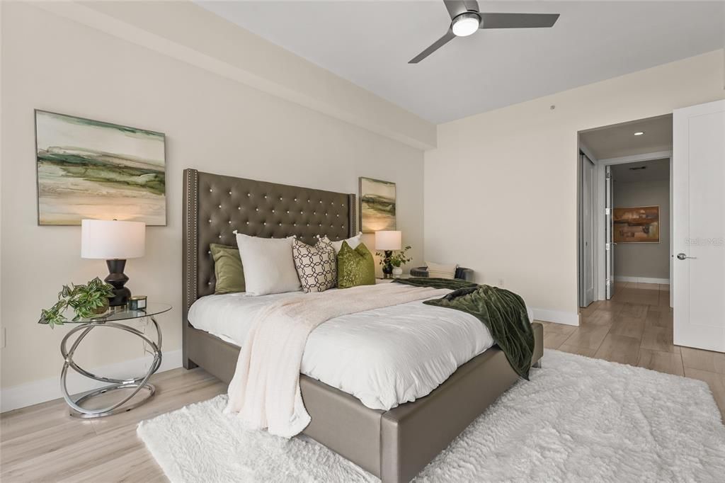 Active With Contract: $1,500,000 (2 beds, 2 baths, 1591 Square Feet)