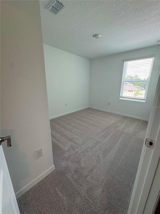 En Renta: $1,800 (3 camas, 2 baños, 1373 Pies cuadrados)