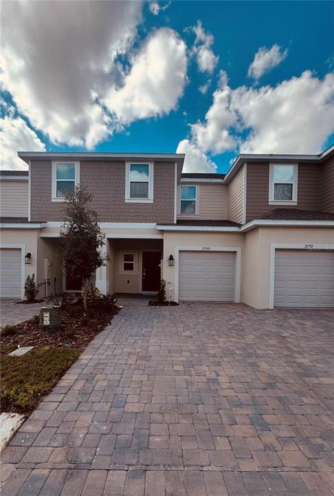 En Renta: $1,800 (3 camas, 2 baños, 1373 Pies cuadrados)