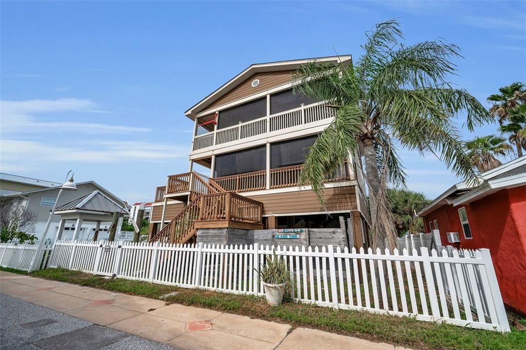 待售: $719,000 (2 贝兹, 2 浴室, 1364 平方英尺)