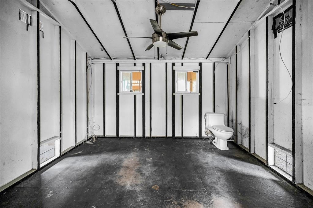 待售: $719,000 (2 贝兹, 2 浴室, 1364 平方英尺)