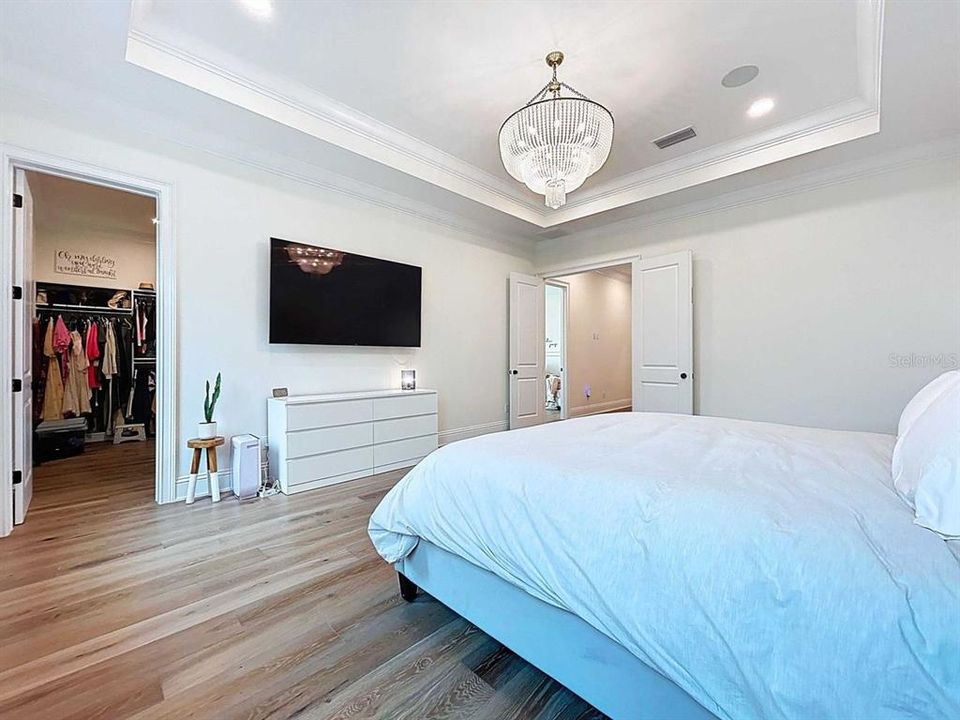 For Sale: $2,750,000 (5 beds, 5 baths, 4285 Square Feet)