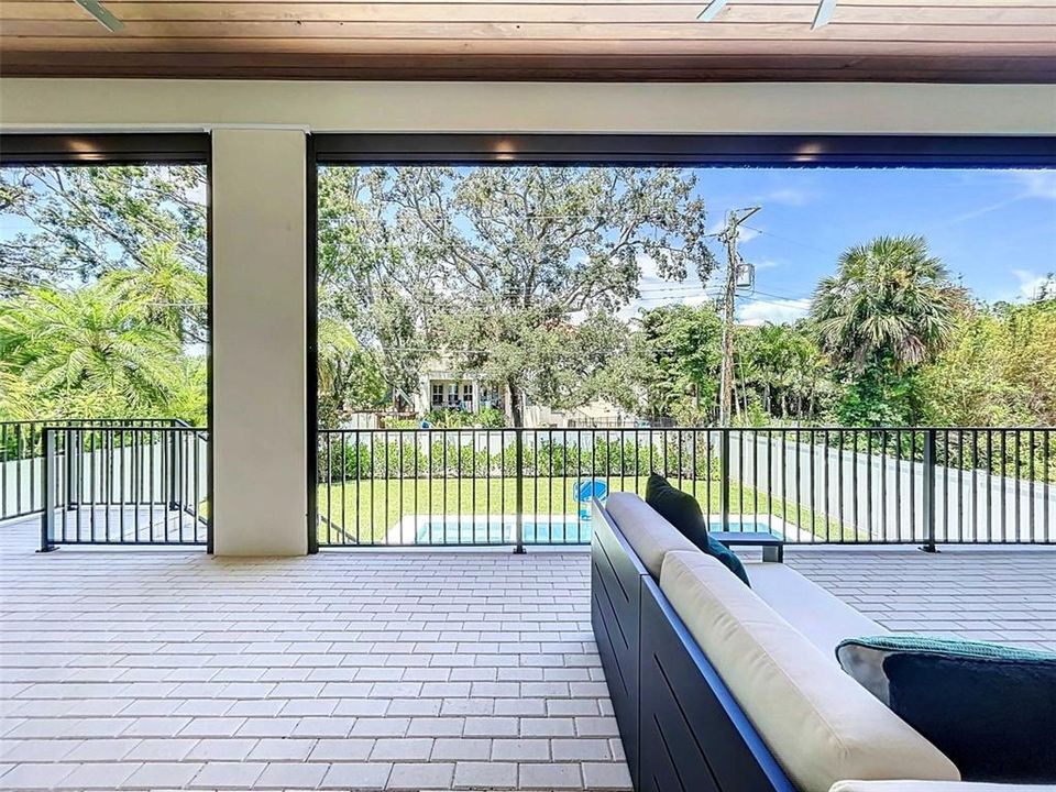 For Sale: $2,750,000 (5 beds, 5 baths, 4285 Square Feet)