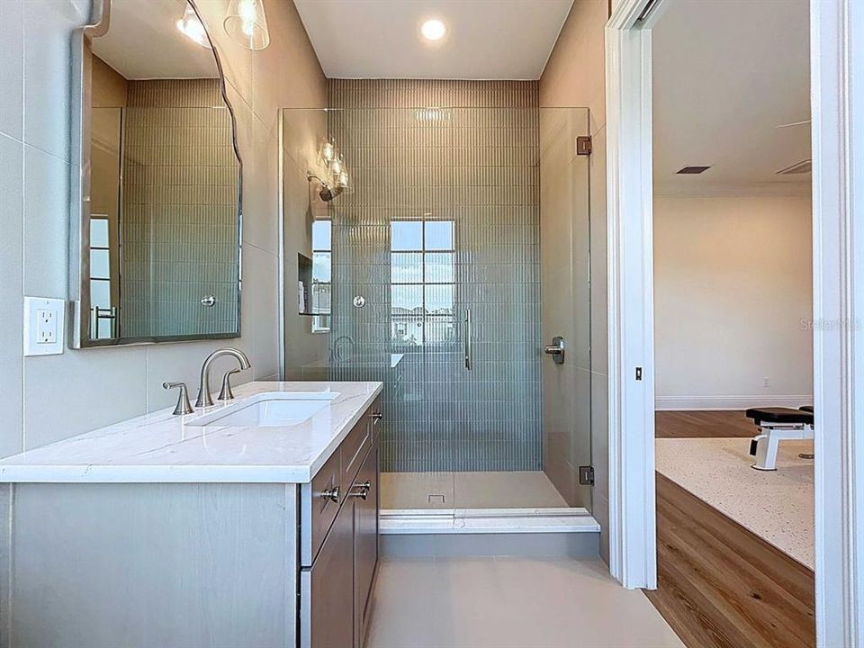 For Sale: $2,750,000 (5 beds, 5 baths, 4285 Square Feet)