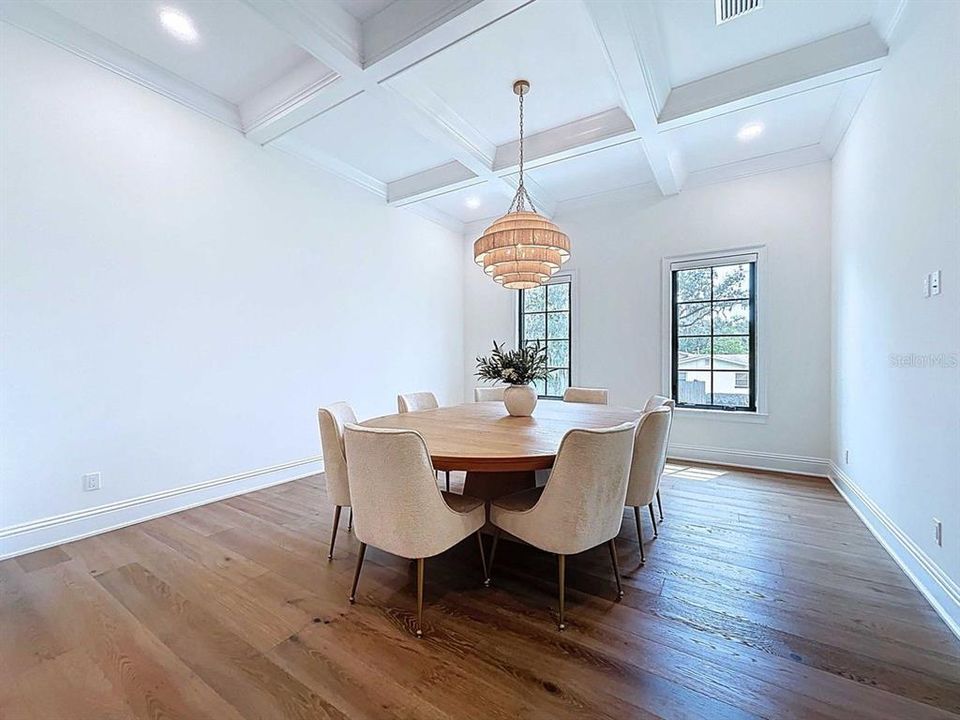 For Sale: $2,750,000 (5 beds, 5 baths, 4285 Square Feet)