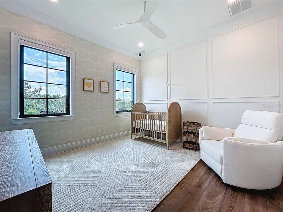 For Sale: $2,750,000 (5 beds, 5 baths, 4285 Square Feet)