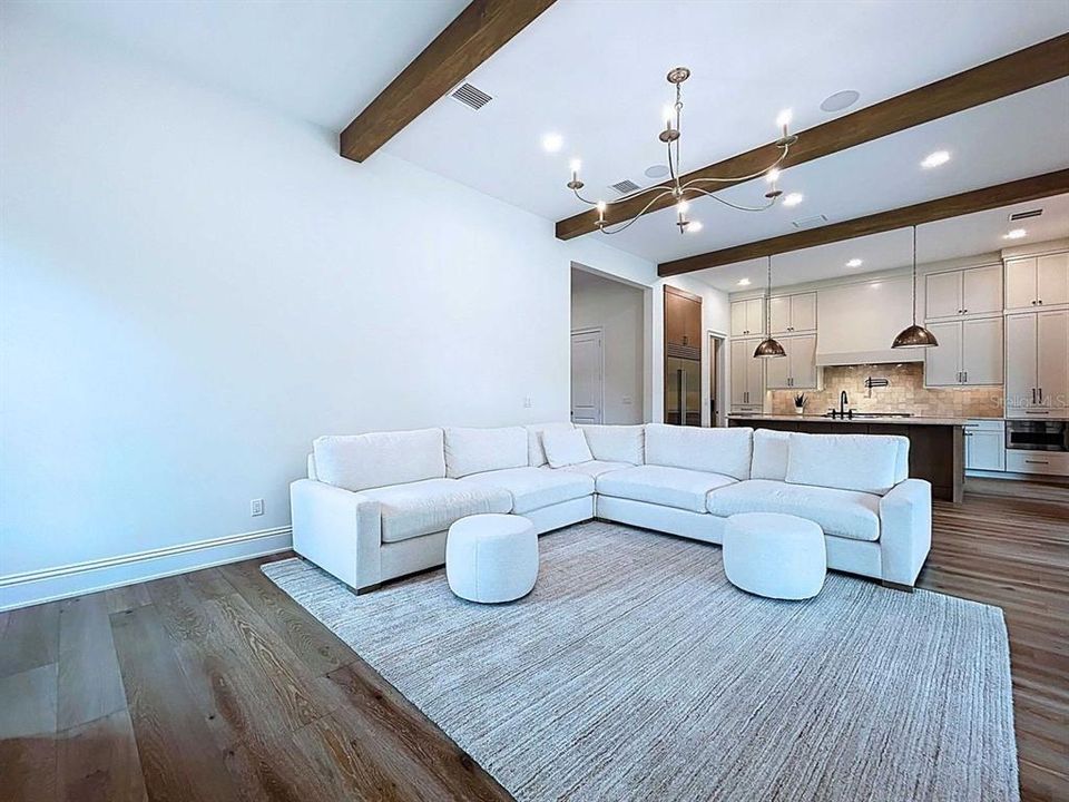 For Sale: $2,750,000 (5 beds, 5 baths, 4285 Square Feet)