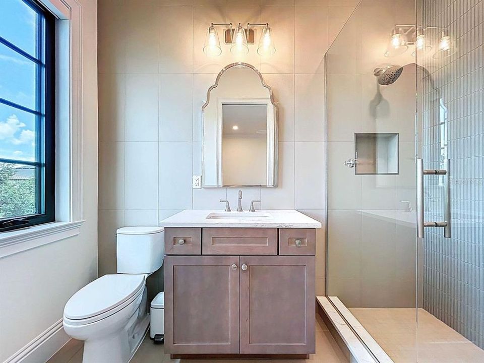 For Sale: $2,750,000 (5 beds, 5 baths, 4285 Square Feet)