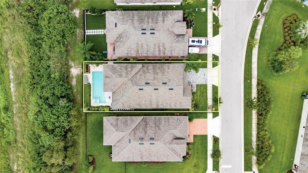 合同活跃: $559,000 (4 贝兹, 2 浴室, 2220 平方英尺)