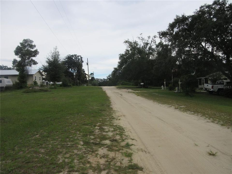 For Sale: $229,900 (3 beds, 2 baths, 1159 Square Feet)