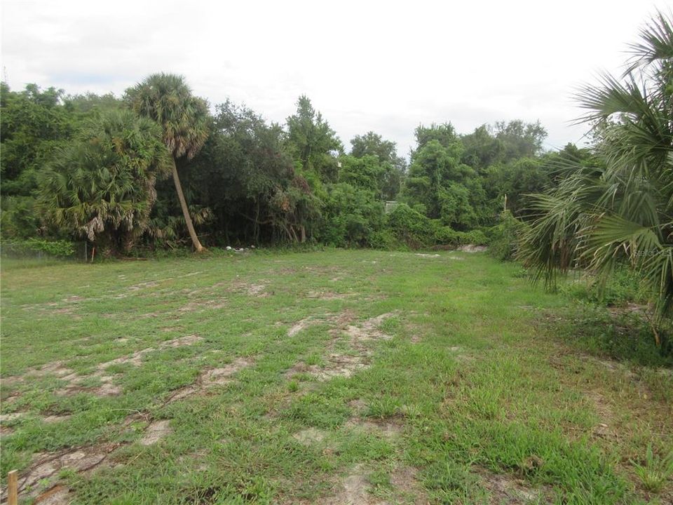 For Sale: $229,900 (3 beds, 2 baths, 1159 Square Feet)