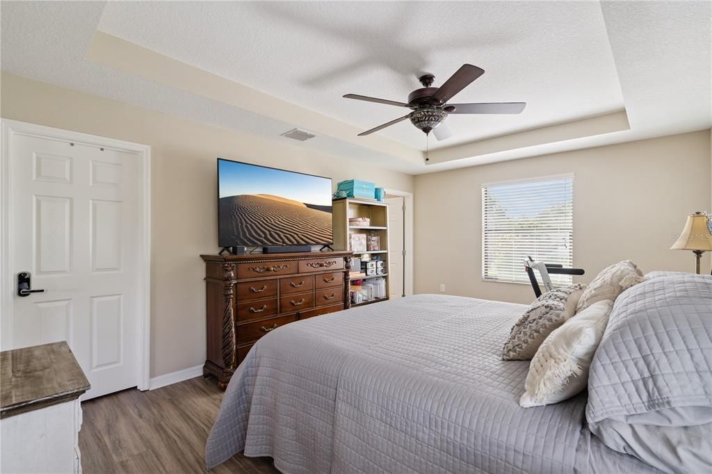 На продажу: $649,900 (4 спален, 3 ванн, 2813 Квадратных фут)