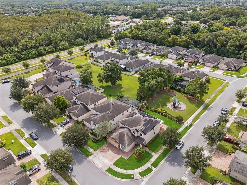 На продажу: $649,900 (4 спален, 3 ванн, 2813 Квадратных фут)