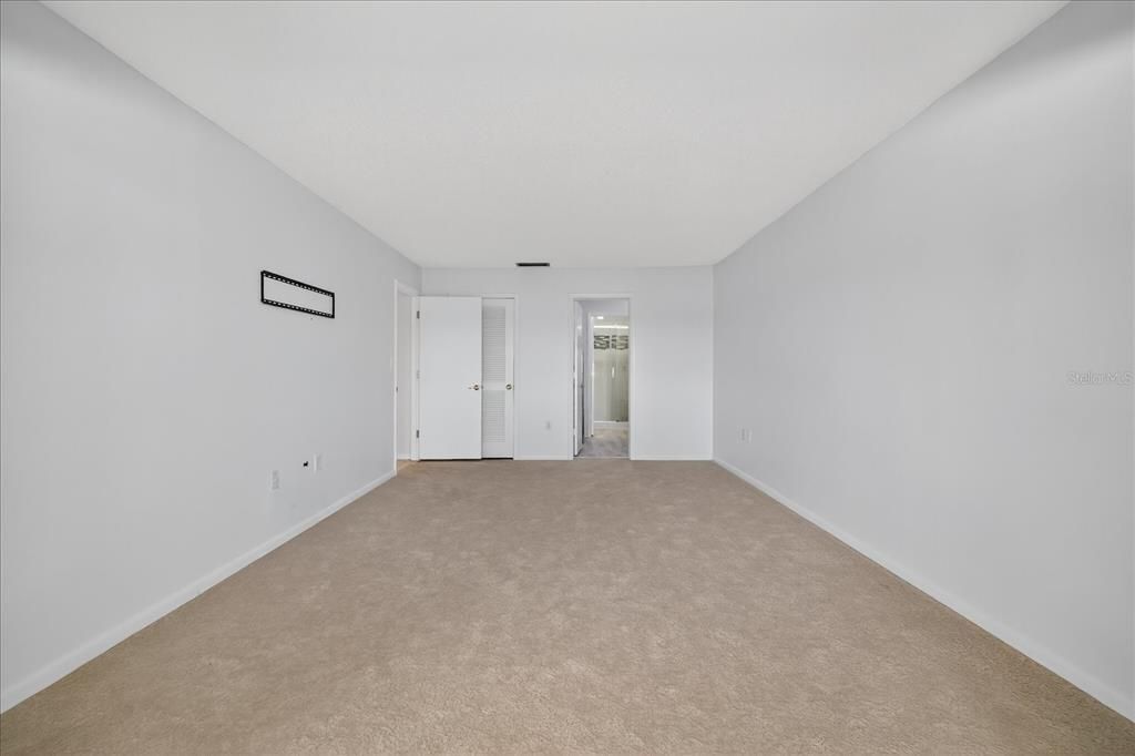 На продажу: $299,000 (1 спален, 2 ванн, 1050 Квадратных фут)