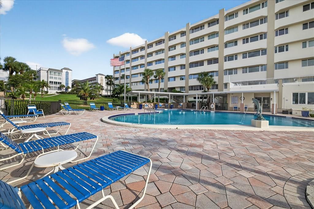 На продажу: $299,000 (1 спален, 2 ванн, 1050 Квадратных фут)