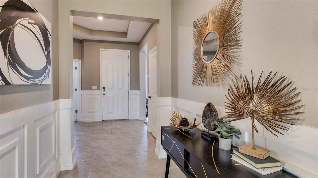 Activo con contrato: $424,990 (4 camas, 3 baños, 2794 Pies cuadrados)