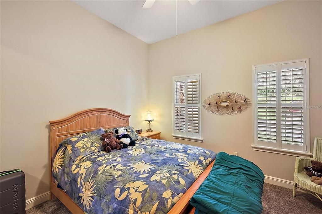 На продажу: $300,000 (3 спален, 2 ванн, 1824 Квадратных фут)