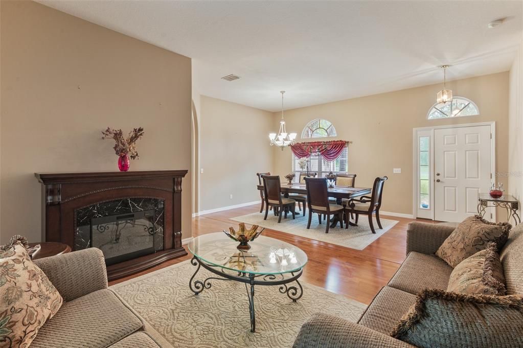 Active With Contract: $349,900 (4 beds, 3 baths, 2414 Square Feet)