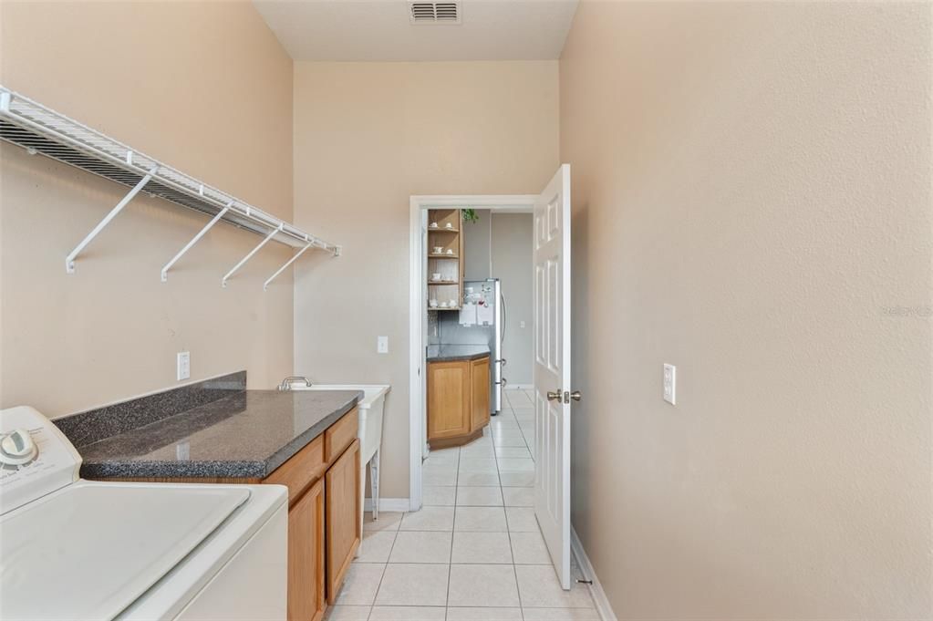 Active With Contract: $349,900 (4 beds, 3 baths, 2414 Square Feet)