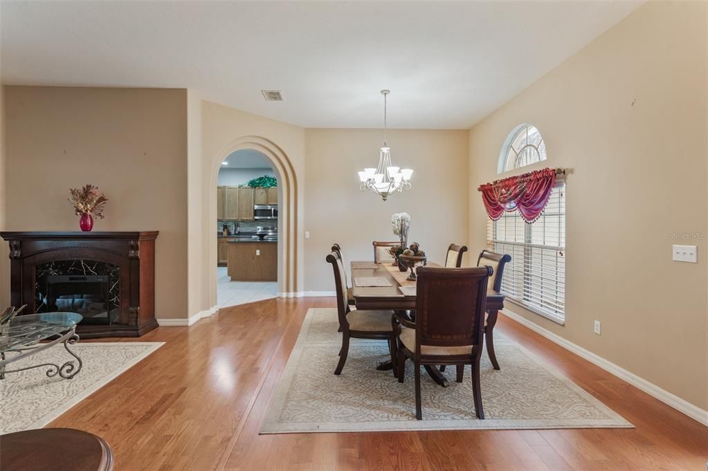 Active With Contract: $349,900 (4 beds, 3 baths, 2414 Square Feet)