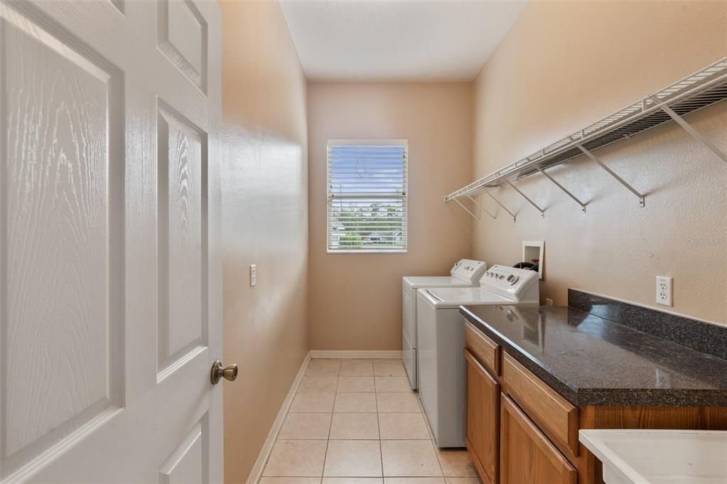 Active With Contract: $349,900 (4 beds, 3 baths, 2414 Square Feet)