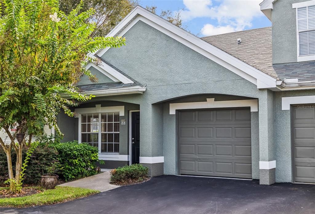 Recently Sold: $229,900 (2 beds, 1 baths, 1029 Square Feet)