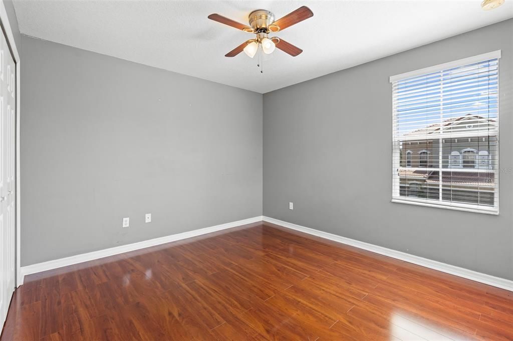 For Sale: $300,000 (3 beds, 2 baths, 1491 Square Feet)