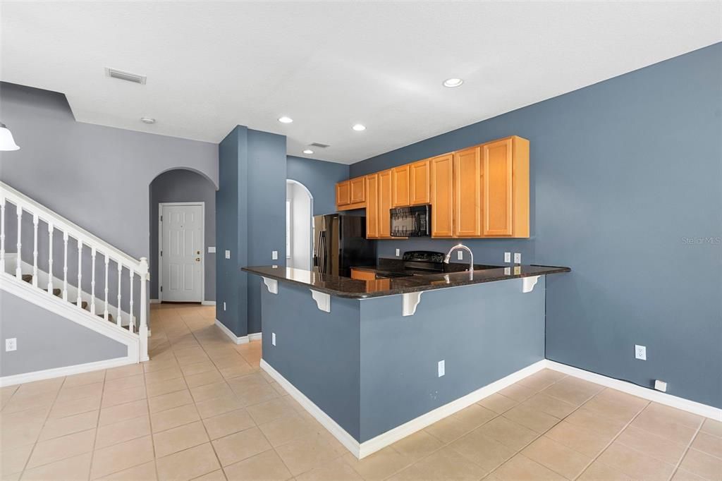 For Sale: $300,000 (3 beds, 2 baths, 1491 Square Feet)