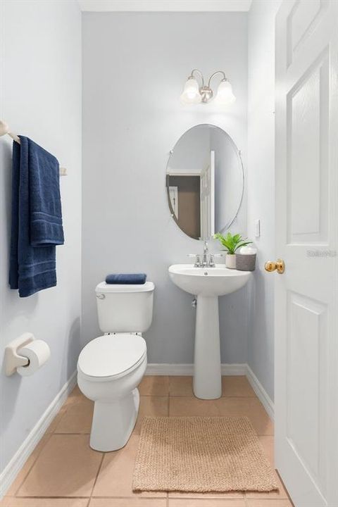 For Sale: $300,000 (3 beds, 2 baths, 1491 Square Feet)