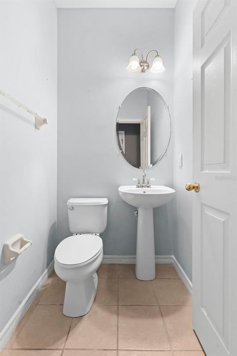 For Sale: $300,000 (3 beds, 2 baths, 1491 Square Feet)