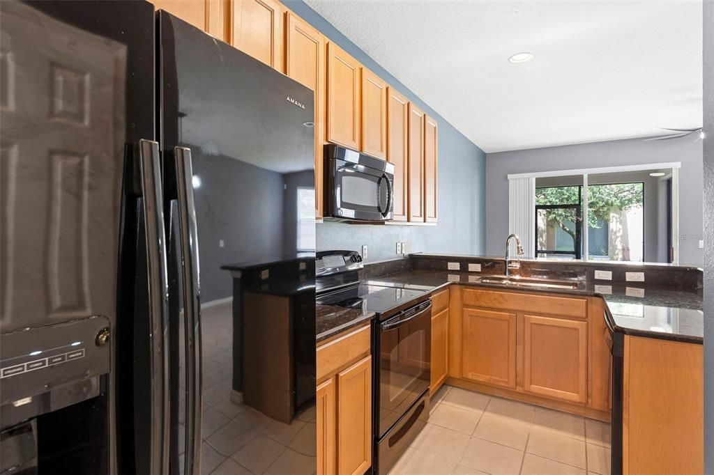 For Sale: $300,000 (3 beds, 2 baths, 1491 Square Feet)