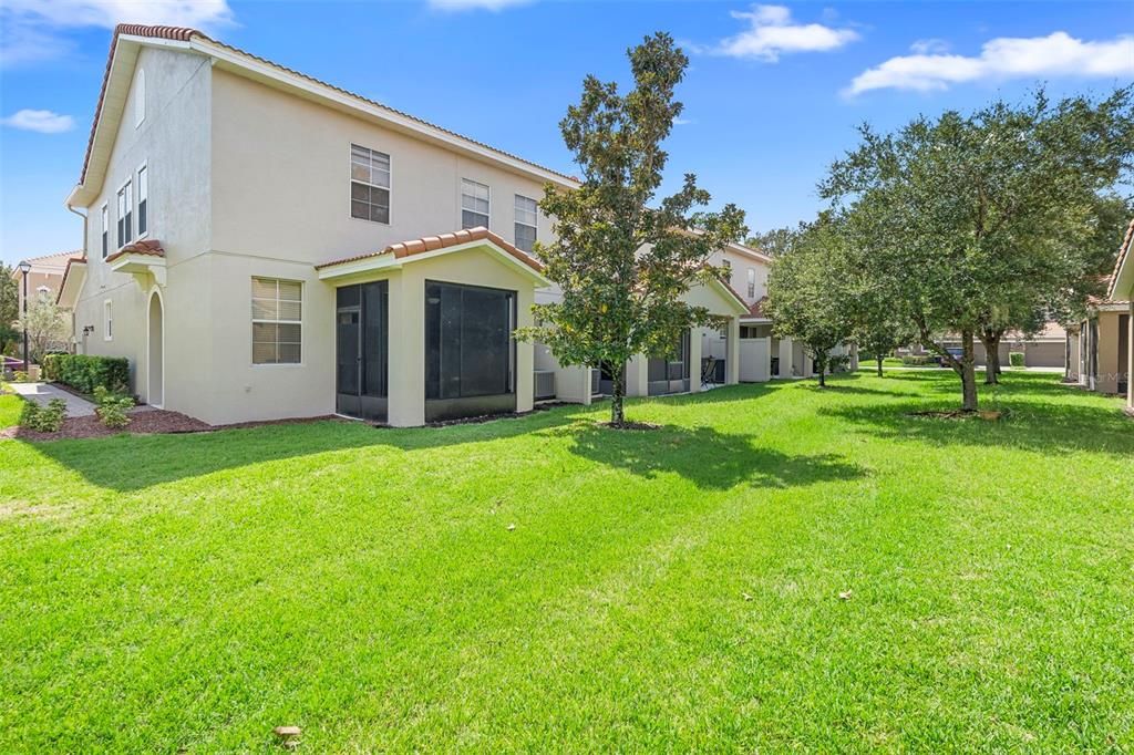 For Sale: $300,000 (3 beds, 2 baths, 1491 Square Feet)