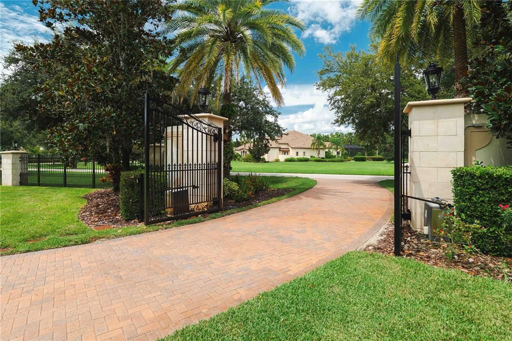 En Venta: $4,300,000 (5 camas, 6 baños, 6749 Pies cuadrados)