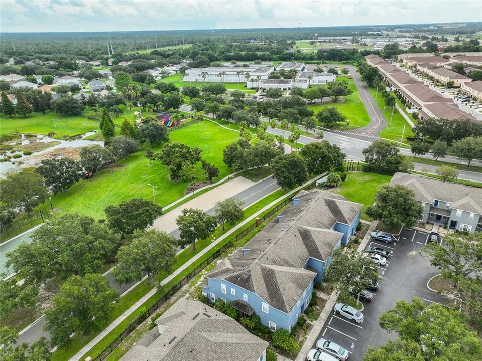 На продажу: $225,000 (2 спален, 2 ванн, 1360 Квадратных фут)