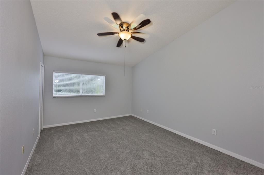 На продажу: $225,000 (2 спален, 2 ванн, 1360 Квадратных фут)